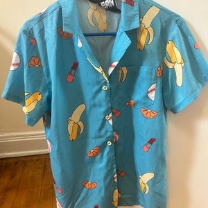 Fun pattern short sleeve button up